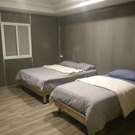 X Kingdom Guest House Chiang Mai Exteriör bild